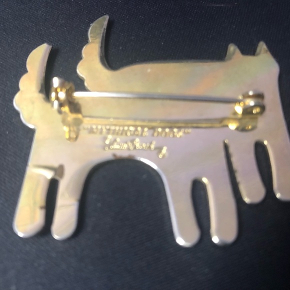 LAUREL BURCH Mythical DOGS pin Brooch Gold Plated RARE - Picture 2 of 3